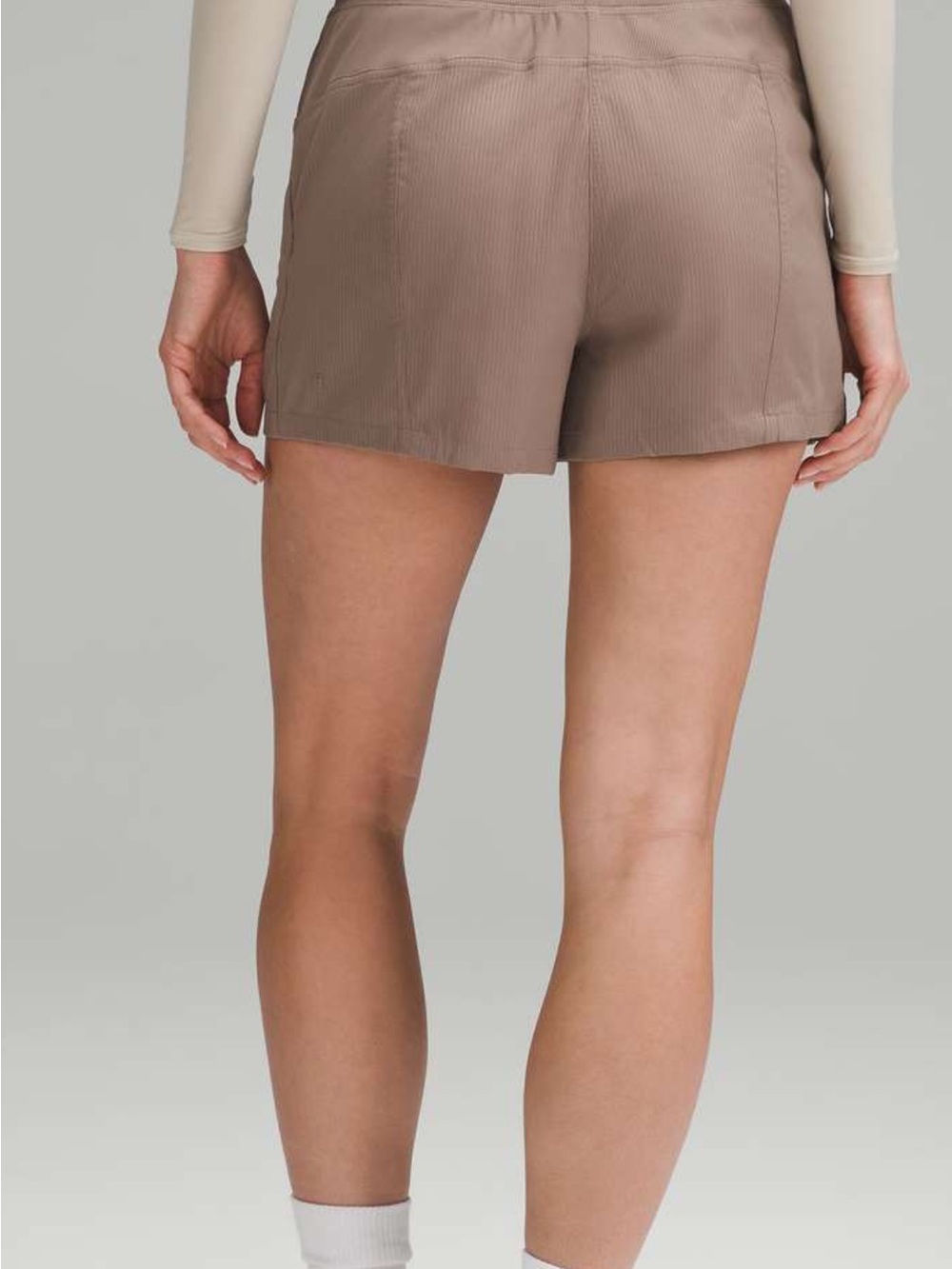 Lululemon Casual Women's Taupe Ribbed Shorts